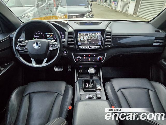 KG Mobility (SsangYong) Rexton Sports Khan Diesel 2.2 4WD Dynamic Edition (5-Link) 2021 — фото 11
