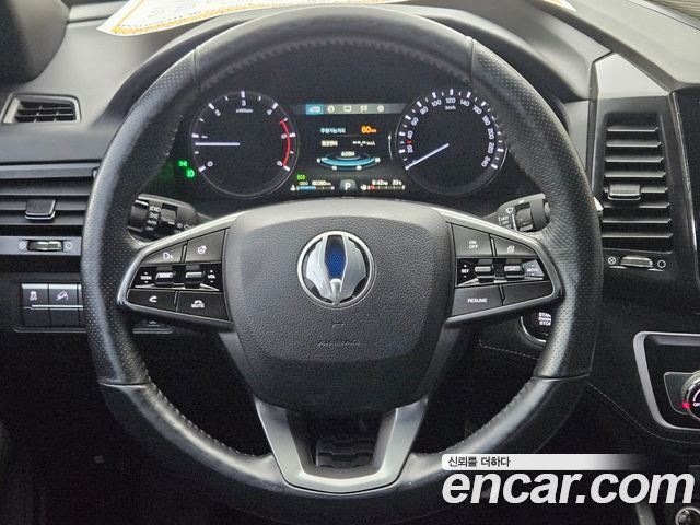 KG Mobility (SsangYong) Rexton Sports Khan Diesel 2.2 4WD Dynamic Edition (5-Link) 2021 — фото 16