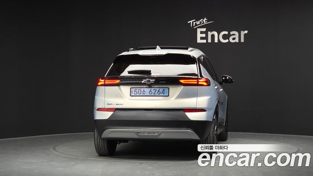 Chevrolet Bolt EUV Premier 2022 — фото 4