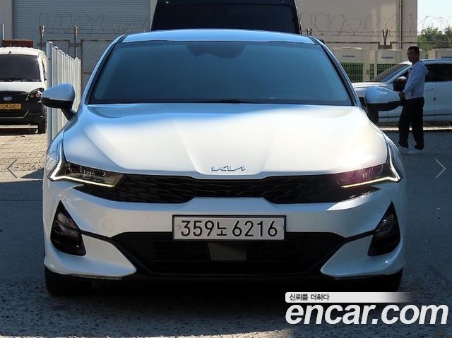 Kia K5 (III) 2.0 Trendy