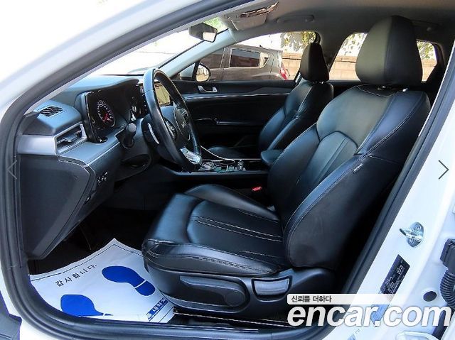 Kia K5 (III) 2.0 Trendy 2022 — фото 5
