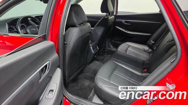 Hyundai Sonata (DN8) 2.0 Premium 2020 — фото 12