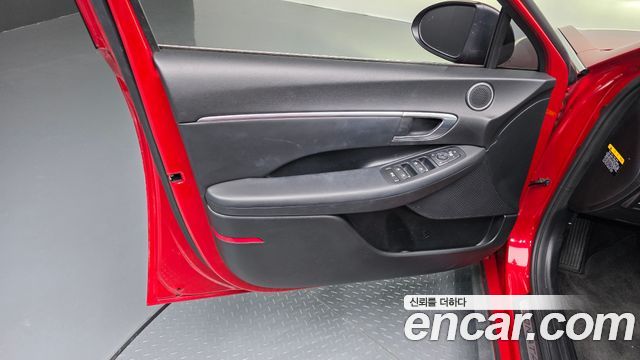 Hyundai Sonata (DN8) 2.0 Premium 2020 — фото 24