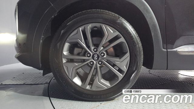 Hyundai Santa Fe (TM) Diesel 2.2 4WD Prestige 2019 — фото 5