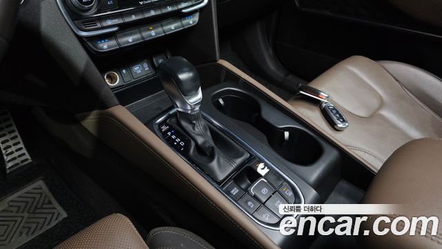 Hyundai Santa Fe (TM) Diesel 2.2 4WD Prestige 2019 — фото 9