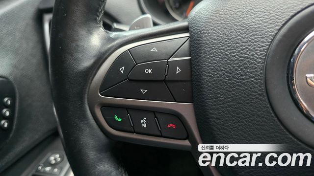 Jeep Cherokee (KL) 2.4 Limited AWD 2020 — фото 28