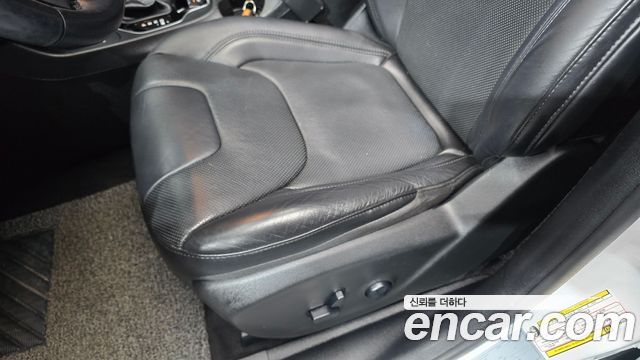 Jeep Cherokee (KL) 2.4 Limited AWD 2020 — фото 33