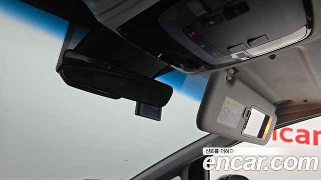 Hyundai Staria Cargo 3-Seater Modern 2022 — фото 18
