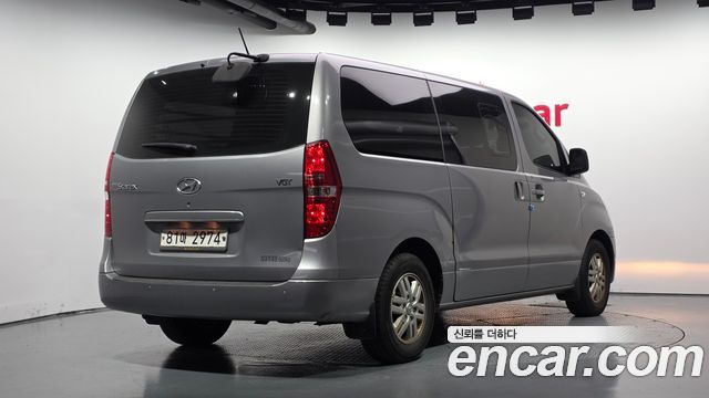 Hyundai Grand Starex 5-Seater VAN Modern 2017 — фото 2