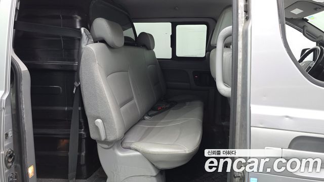 Hyundai Grand Starex 5-Seater VAN Modern 2017 — фото 15