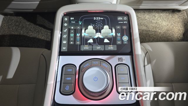 Genesis G90 (RS4) Gasoline 3.5 Turbo AWD 2023 — фото 15