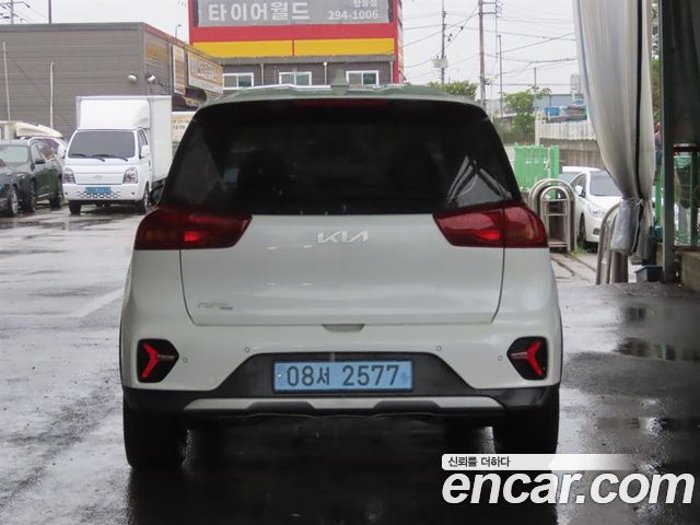 Kia Niro Plus Earth 2024 — фото 4