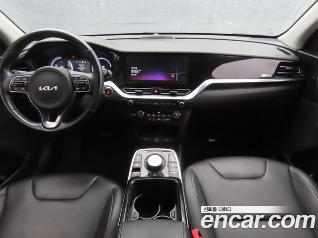 Kia Niro Plus Earth 2024 — фото 8