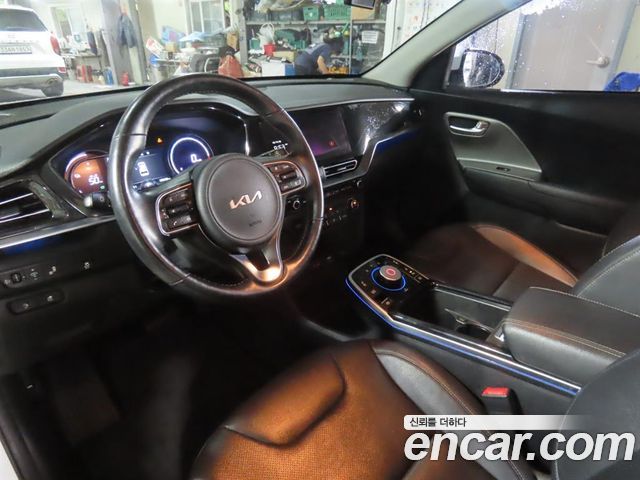 Kia Niro Plus Earth 2024 — фото 19