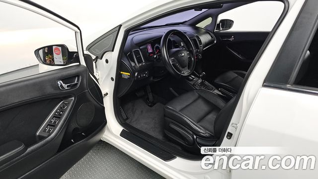 Kia K3 Diesel Prestige 2015 — фото 10