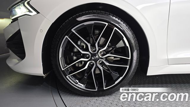 Kia K5 (III) 1.6 Turbo Signature 2020 — фото 5