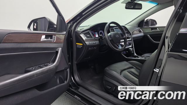 Hyundai Sonata New Rise 2.0 Modern 2018 — фото 11