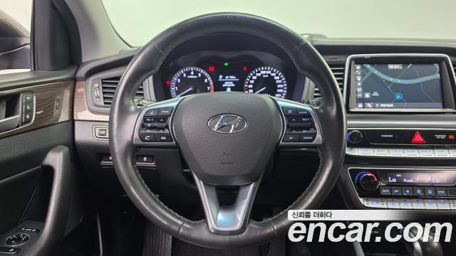 Hyundai Sonata New Rise 2.0 Modern 2018 — фото 13