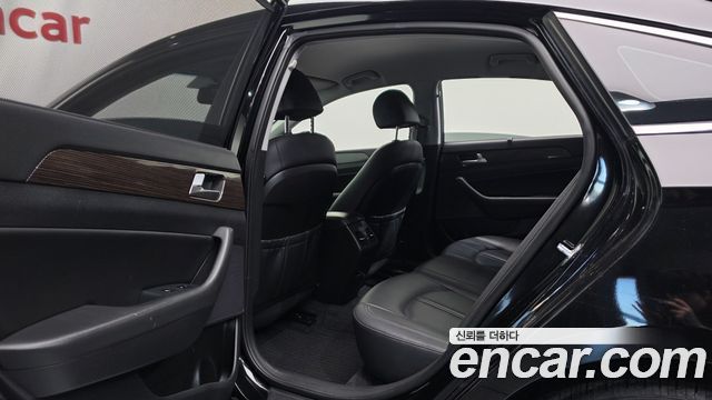 Hyundai Sonata New Rise 2.0 Modern 2018 — фото 18