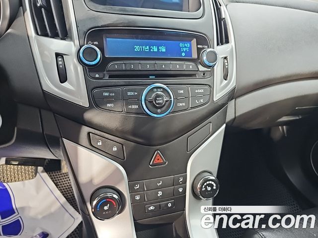Chevrolet Cruze 1.8 LT+ Leather Package 2014 — фото 17