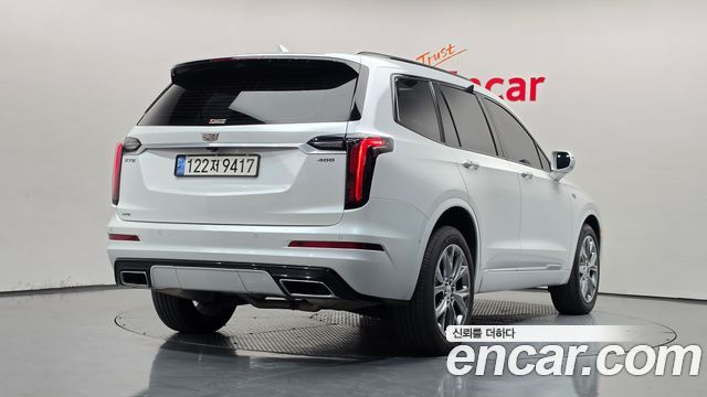 Cadillac XT6 3.6 Sport 2020 — фото 2