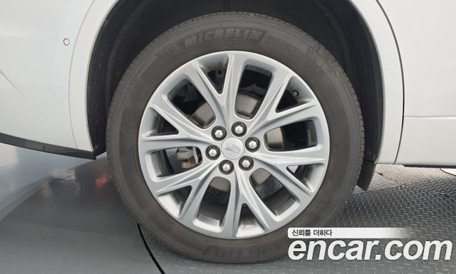 Cadillac XT6 3.6 Sport 2020 — фото 5