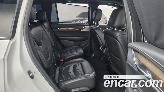 Cadillac XT6 3.6 Sport 2020 — фото 11