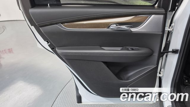 Cadillac XT6 3.6 Sport 2020 — фото 25