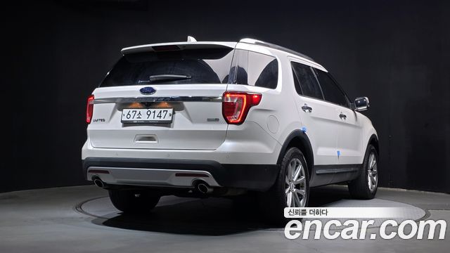 Ford Explorer 2.3 Limited 4WD 5th 2017 — фото 2