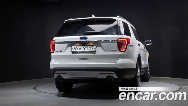 Ford Explorer 2.3 Limited 4WD 5th 2017 — фото 4