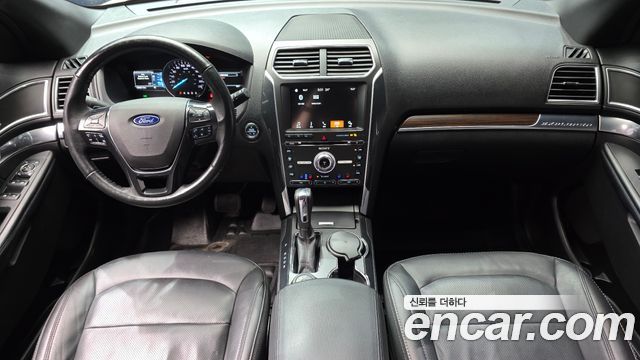 Ford Explorer 2.3 Limited 4WD 5th 2017 — фото 7