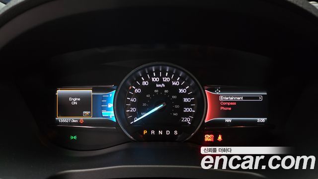 Ford Explorer 2.3 Limited 4WD 5th 2017 — фото 8