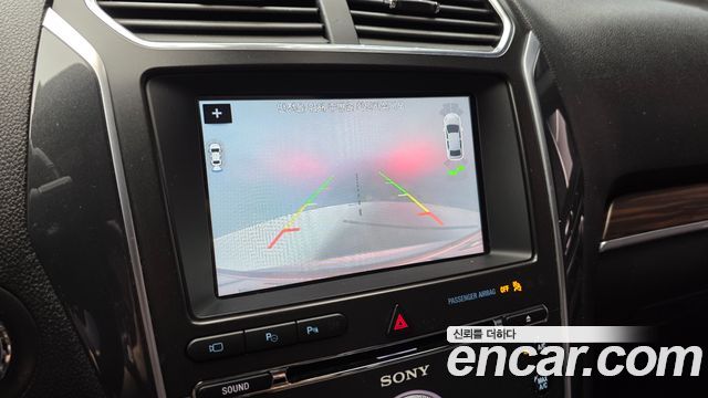 Ford Explorer 2.3 Limited 4WD 5th 2017 — фото 14