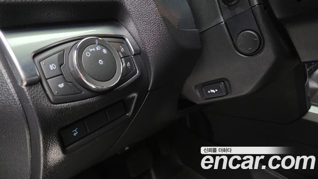 Ford Explorer 2.3 Limited 4WD 5th 2017 — фото 17