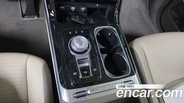 Kia Carnival (IV) Gasoline 9-Seater Signature 2021 — фото 9