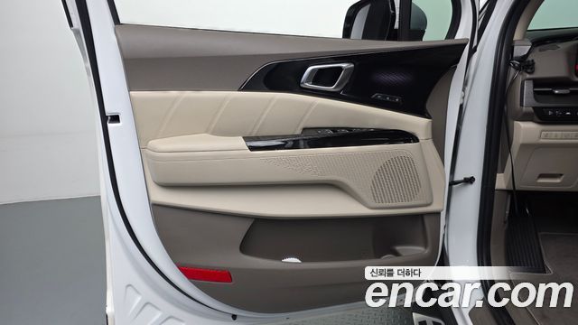 Kia Carnival (IV) Gasoline 9-Seater Signature 2021 — фото 24