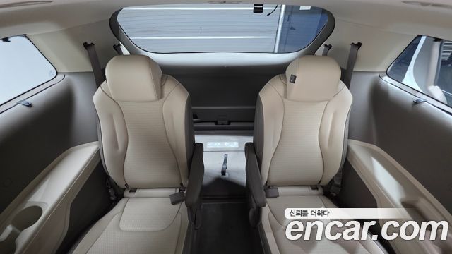 Kia Carnival (IV) Gasoline 9-Seater Signature 2021 — фото 28