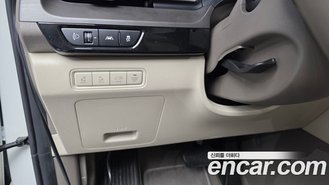 Kia Carnival (IV) Gasoline 9-Seater Signature 2021 — фото 31