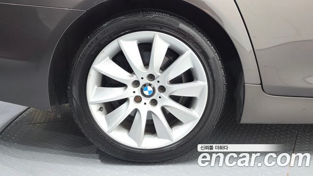 BMW 5 Series (F10) 528i xDrive 2013 — фото 5