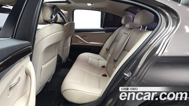 BMW 5 Series (F10) 528i xDrive 2013 — фото 26