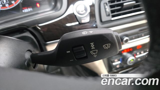 BMW 5 Series (F10) 528i xDrive 2013 — фото 31