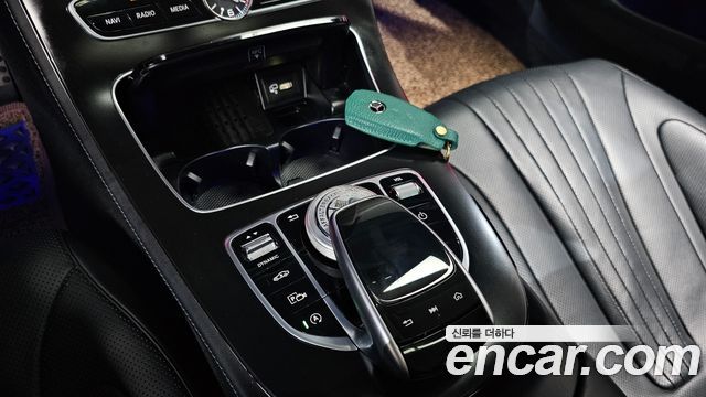 Mercedes-Benz CLS-Class (C257) CLS400d 4MATIC AMG Line 2019 — фото 29