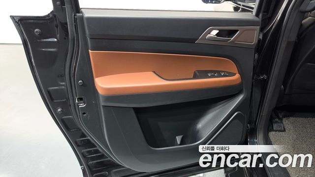 KG Mobility (SsangYong) Rexton Sports Diesel 2.2 4WD Noblesse 2019 — фото 31