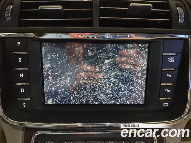 Lincoln Continental (X) 3.0 AWD 2019 — фото 13