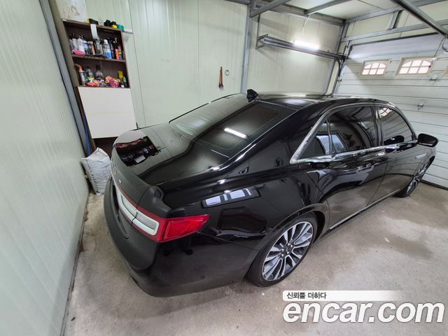 Lincoln Continental (X) 3.0 AWD 2019 — фото 16