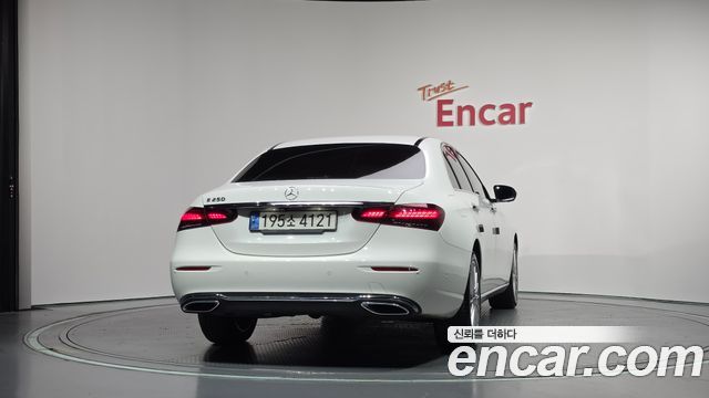 Mercedes-Benz E-Class (W213) E250 Exclusive 2022 — фото 4