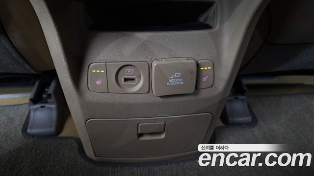 Kia Carnival 9-seater Prestige 2016 — фото 18