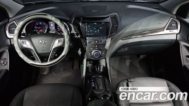 Hyundai Santa Fe (DM) Diesel(e-VGT) 2.0 2WD Morden 2015 — фото 7