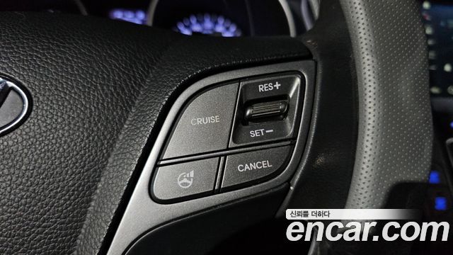 Hyundai Santa Fe (DM) Diesel(e-VGT) 2.0 2WD Morden 2015 — фото 18