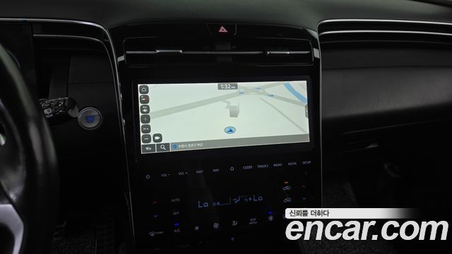 Hyundai Tucson (NX4) Gasoline 1.6 Turbo 2WD Inspiration 2021 — фото 12